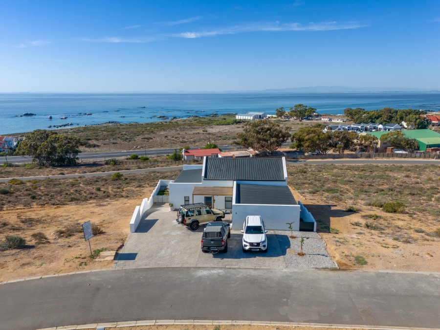 4 Bedroom Property for Sale in Britannica Heights Western Cape